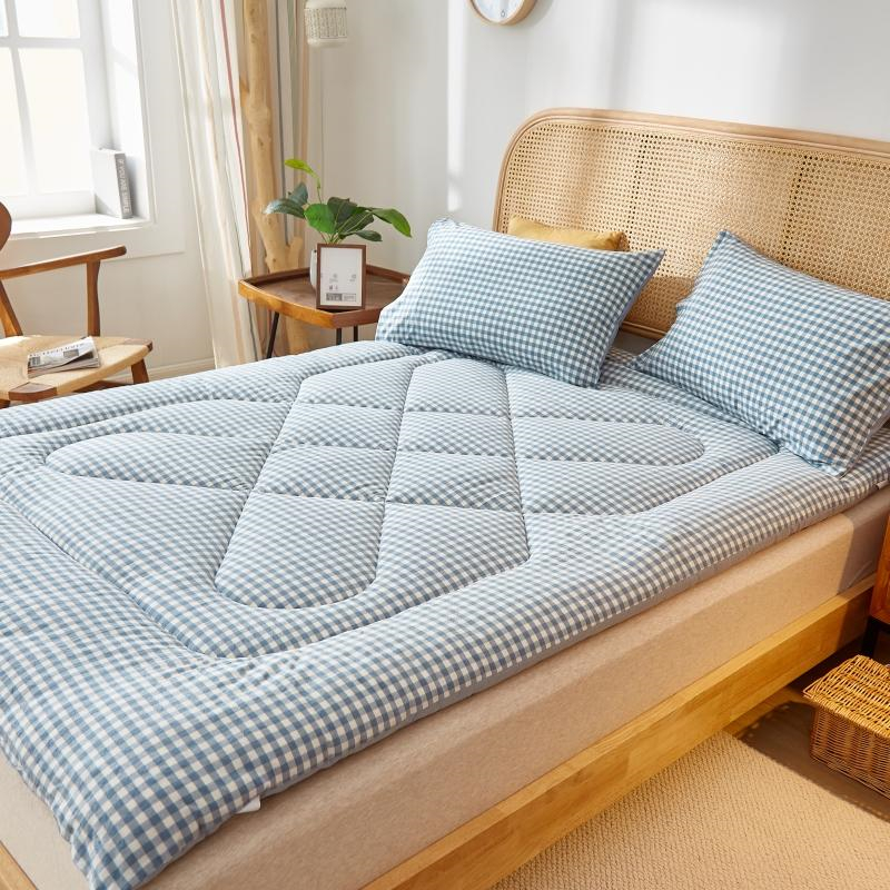 Soft High Quality Bedding Sets