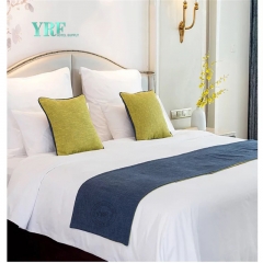 Подушки и постельные бегуны