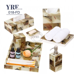 Квадратный акриловый сервировочный лоток