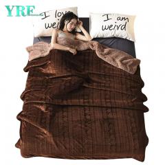 Пушистое теплое одеяло из шерпы