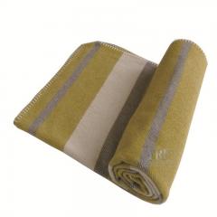 Спасательные одеяла Уругвая и Буркина-Фасо