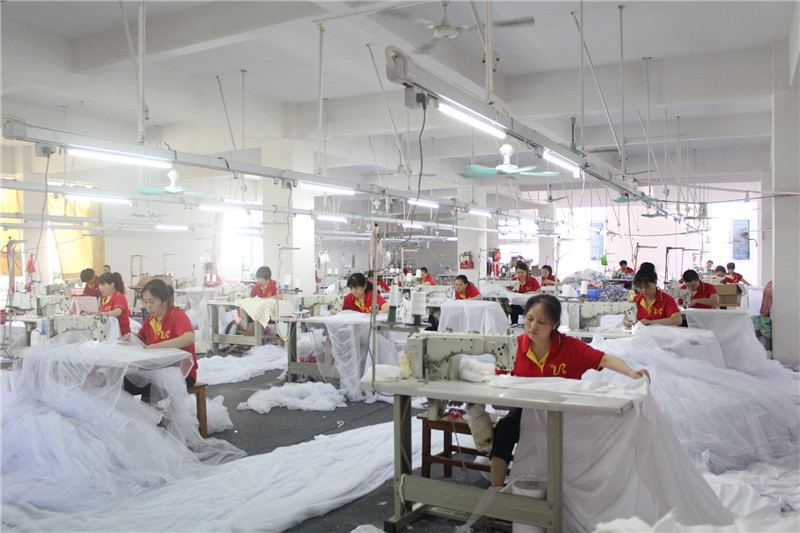 мастерская по производству швейных машин